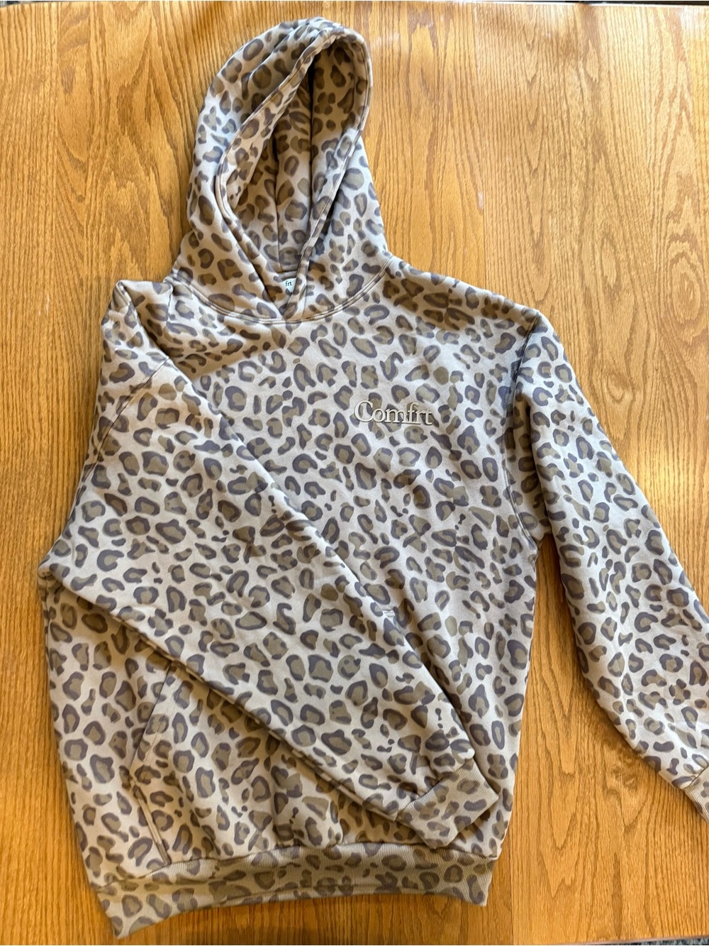 NWOT COMFRT Minimalist Hoodie Limited Edition Brown Leopard Hoodie Size Medium